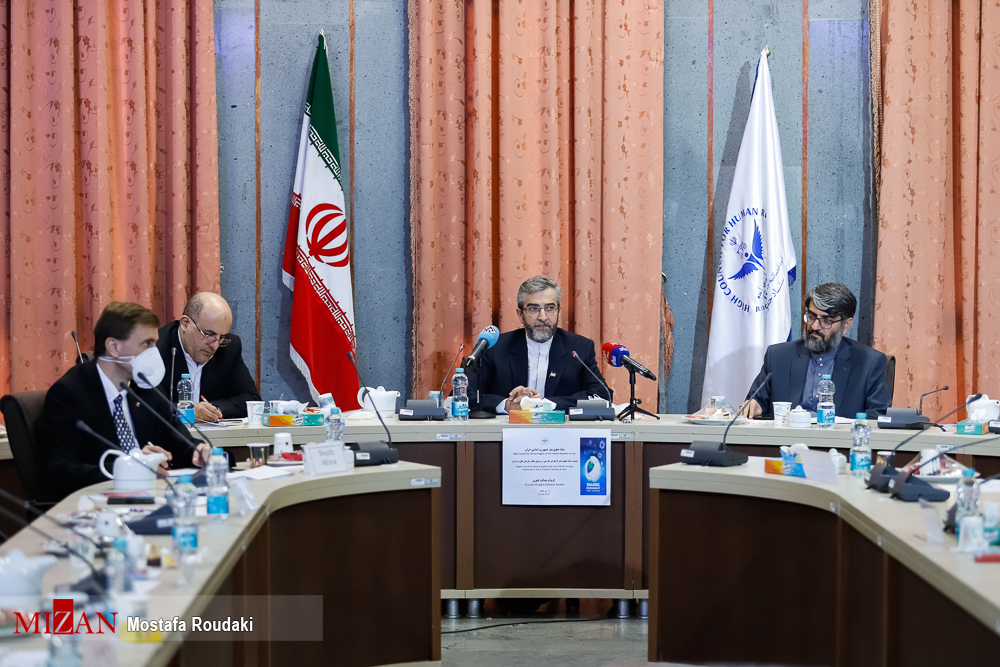 نظام حقوقی جمهوری اسلامی ایران در حوزه اطفال و نوجوانان سیر تحولاتی وسیع و مثبتی داشته است نظام حقوقی جمهوری اسلامی ایران در حوزه اطفال و نوجوانان سیر تحولاتی وسیع و مثبتی داشته است
