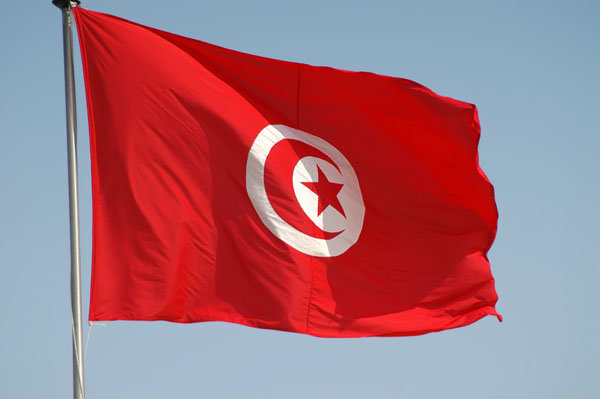 حالت فوق العاده در تونس ۲ ماه دیگر تمدید شد حالت فوق العاده در تونس ۲ ماه دیگر تمدید شد