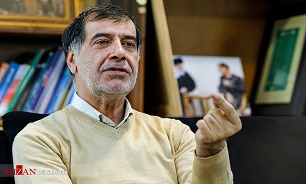 به اتفاق آرا، باهنر بعنوان دبیرکل جامعه اسلامی مهندسین انتخاب شد.