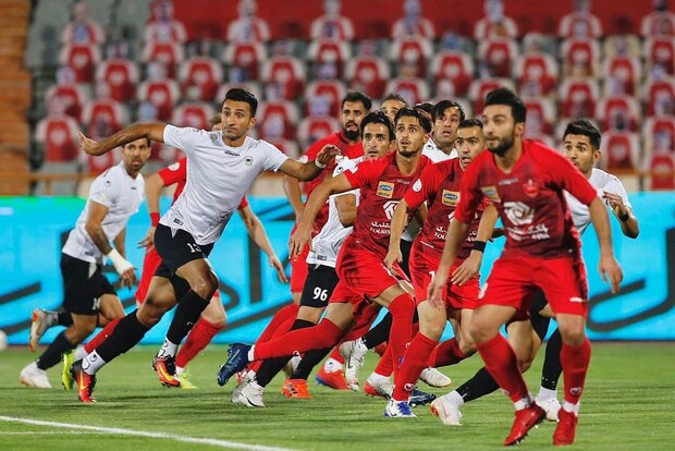 ۴ امتیاز فاصله تا قهرمانی سرخپوشان