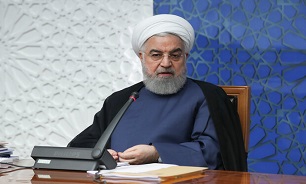 روحانی: موج اول شیوع کرونا در مراکز استان‌ها را مهار کردیم