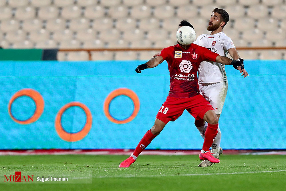 دوری یک ماهه هافبک پرسپولیس از میادین