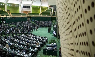 جلسه علنی مجلس به ریاست قالیباف آغاز شد