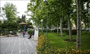 آیا بوستانهای تهران با وجود استمرار کرونا تعطیل میشوند؟