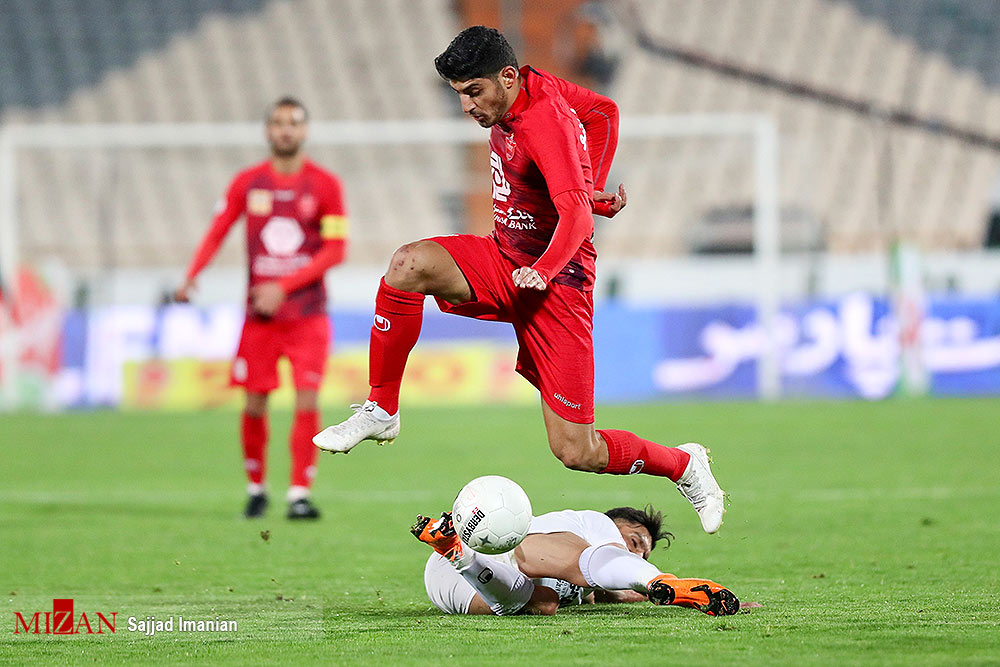 تعویق بازی با فولاد به سود پرسپولیس شد!