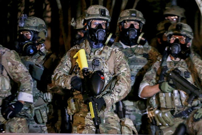 تحولات آمریکا؛ چهار زن سیاه پوست در میان گزینههای معاونت بایدن، افزایش شمار نظامیان آمریکایی در غرب آسیا تحولات آمریکا؛ چهار زن سیاه پوست در میان گزینههای معاونت بایدن، افزایش شمار نظامیان آمریکایی در غرب آسیا