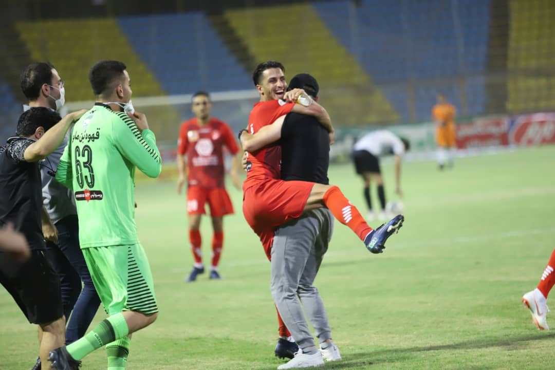 گزارش تصویری از جشن قهرمانی پرسپولیسی‌ها