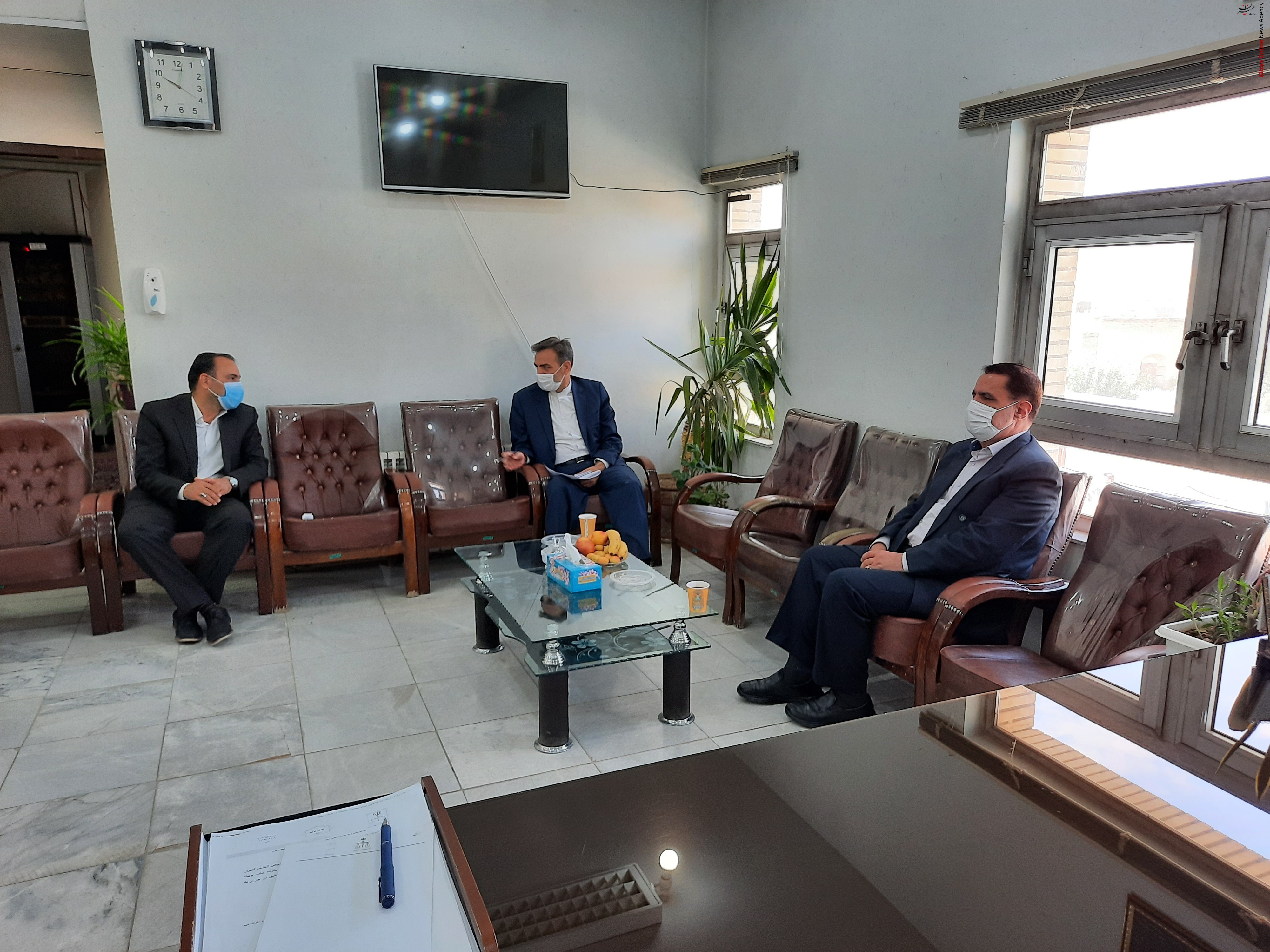بازدید از پیش اعلام نشده رییس دادگستری آذربایجان غربی از دادگستری تکاب