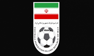 برگزاری نشست دبیرکل فدراسیون فوتبال با سرمربیان تیمهای جوانان و نوجوانان