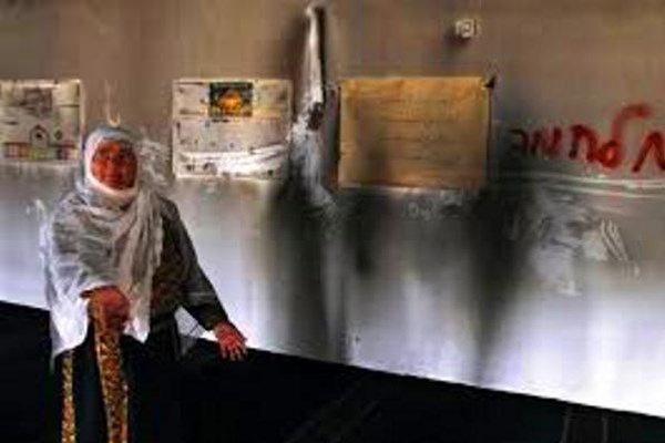 کرانه باختری عکس| صهیونیستها یک مسجد را در کرانه باختری به آتش کشیدند