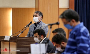 نماینده دادستان خطاب به متهم ردیف دوم: آیا فقط برای پرداخت حقوق کارکنان ماهیانه ۱۶ میلیون حقوق می‌گرفتید؟