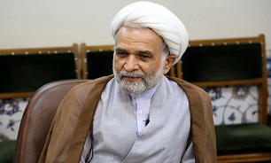 یک فعال حوزوی: حل مشکلات ازدواج جوانان مستلزم عزم عمومی همه ارگان‌ها است