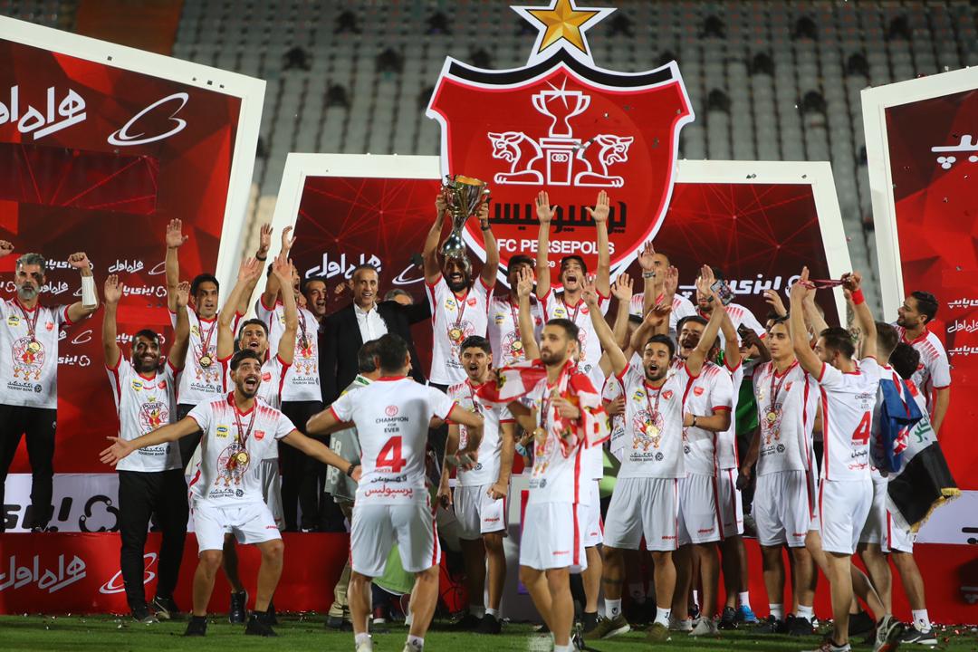 گزارش ویژه از جشن قهرمانی پرسپولیس؛ ششمین کاپ در دستان پسران قرمز + تصاویر گزارش ویژه از جشن قهرمانی پرسپولیس؛ ششمین کاپ در دستان پسران قرمز + تصاویر
