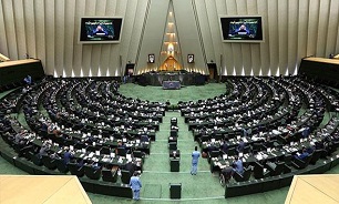 مجلس با سلب فوریت از طرح تخصیص قیر رایگان مخالفت کرد