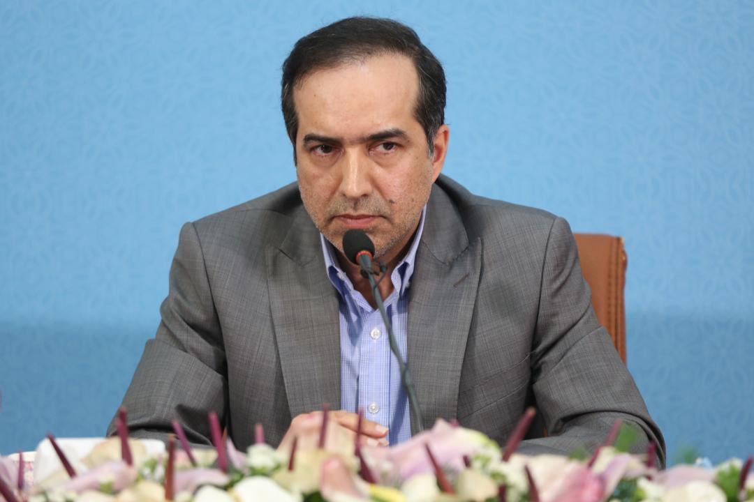 حسین انتظامی انتظامی: برگزاری جشنواره فیلم فجر به صورت آنلاین دشوار است/اکران زیر نظر ستاد ملی مبارزه با کرونا