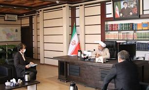 رسیدگی به درخواستهای حقوقی و قضایی مراجعان در ملاقات مردمی مسئولان قضایی زنجان رسیدگی به درخواستهای حقوقی و قضایی مراجعان در ملاقات مردمی مسئولان قضایی زنجان