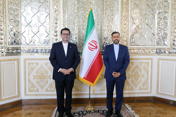 برگزاری مراسم تودیع و معارفه وزیر امور خارجه در دمشق برگزاری مراسم تودیع و معارفه وزیر امور خارجه در دمشق