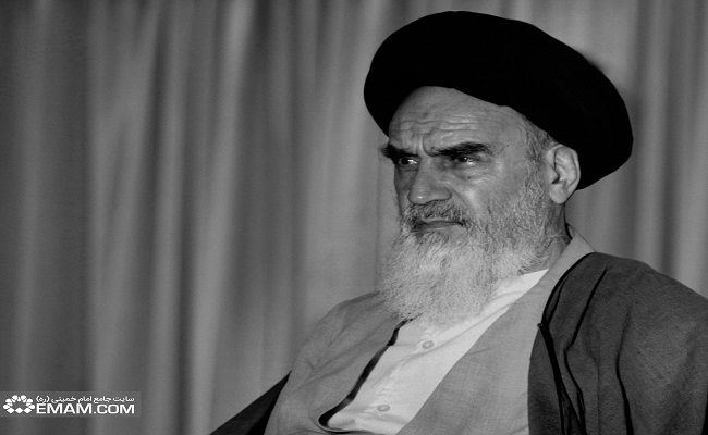 حضرت امام خمینی (ره) مردم ایران باید بدانند که حتی فکر کودتا در مغز احدی امکان ندارد وارد شود. زیرا به محض اینکه این خیال در سرش بیاید اول خودش نابود میشود