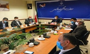 اولویت اختصاص ماسک‌های تولیدی استان تهران به استان؛ با متخلفان برخورد جدی می‌شود