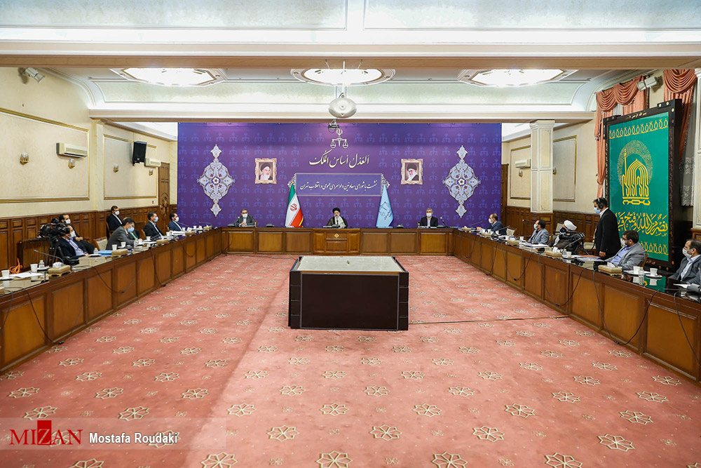 قاضی متعهد و نفوذناپذیر در برابر قدرت و ثروت، به دستگاه قضایی عظمت می دهد/ حضور قوه قضاییه در شوراهای نظارتی و امنیتی تشریفاتی نیست/ شهرداری طرح تفصیلی را در مناطق جرم خیز جنوب تهران اجرا کند/ ستاد مبارزه با مواد مخدر مسئول ایجاد مراکز بازپروری معتادان است قاضی متعهد و نفوذناپذیر در برابر قدرت و ثروت، به دستگاه قضایی عظمت می دهد/ حضور قوه قضاییه در شوراهای نظارتی و امنیتی تشریفاتی نیست/ شهرداری طرح تفصیلی را در مناطق جرم خیز جنوب تهران اجرا کند/ ستاد مبارزه با مواد مخدر مسئول ایجاد مراکز بازپروری معتادان است