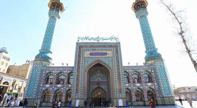آماده سازی امامزاده صالح (ع) برای مراسم‌های ایام محرم با رعایت پروتکل‌های بهداشتی