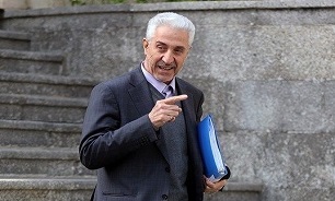 شروع نیمسال جدید دانشگاه ها از ۱۵ شهریور قطعی است / آموزش ترم آینده مجازی است