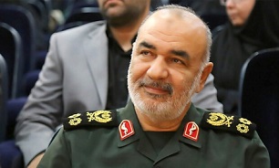 در پیام فرمانده کل سپاه به مناسبت روز پزشک تاکید شد؛ جامعه پزشکی؛ پیشتازان بی‌ادعای ضامن سلامت جامعه در عصر موسوم به کرونا