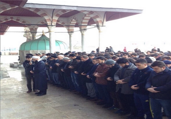 نماز میت غیابی برای سرکرده معدوم «جیش‌الاسلام» در استانبول +عکس