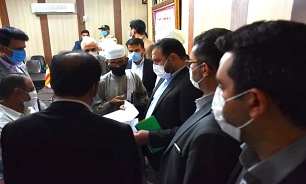 برپایی میز خدمت در ۱۸ حوزه قضایی هرمزگان/ دیدار رییس کل دادگستری با ۶۷ نفر از شهروندان در بندرعباس