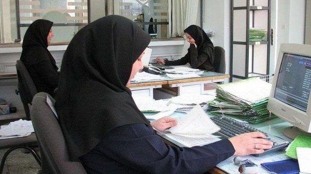راهکار‌هایی طلایی که زنان شاغل را در زندگی شخصی موفق می‌کند /// نحوه صحیح مدیریت زندگی زنان شاغل