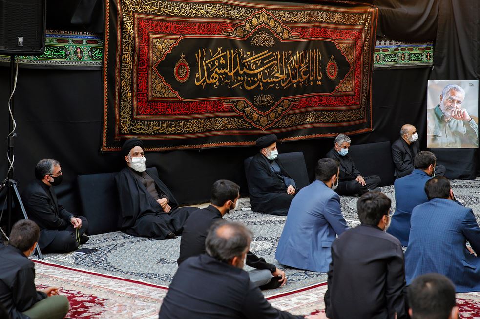 مراسم عزاداری عاشورای حسینی در دفتر رییس قوهقضاییه برگزار شد مراسم عزاداری عاشورای حسینی در دفتر رییس قوهقضاییه برگزار شد