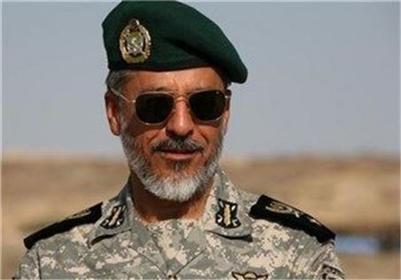 دریادار سیاری از سواحل مکران و پایگاه دریایی پسابندر بازدید کرد دریادار سیاری از سواحل مکران و پایگاه دریایی پسابندر بازدید کرد