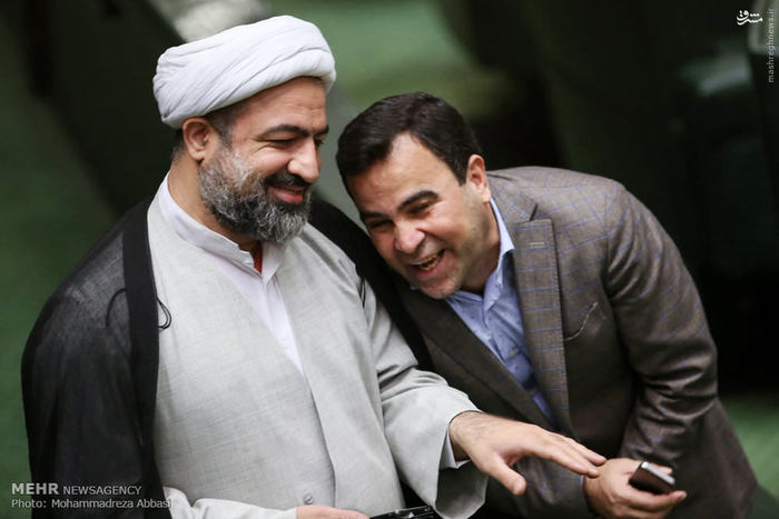 حاشیه‌های جلسه‌ی امروز مجلس +تصاویر