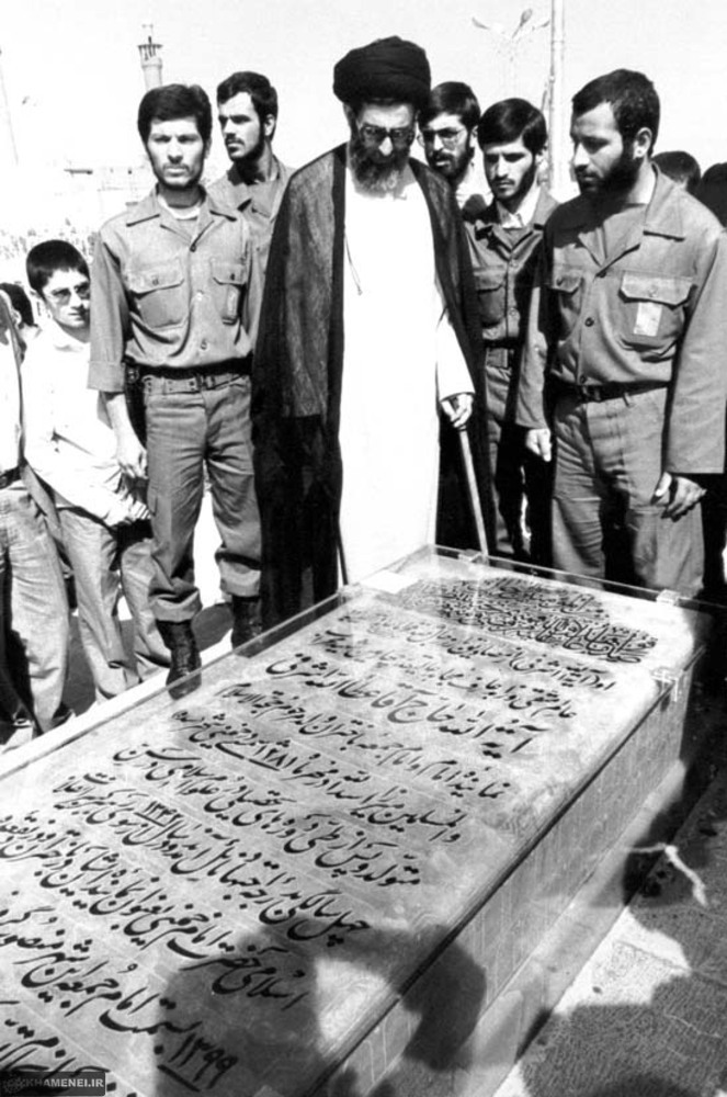 شهید آیت‌الله اشرفی اصفهانی عالمی ربانی، مجاهدی پارسا و عاشق حضرت امام (ره) بود