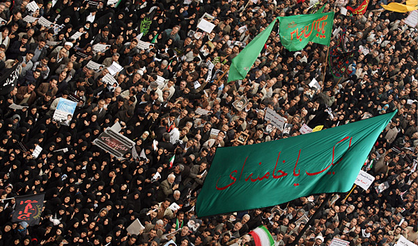 سخنان مسئولان نظام درباره یوم الله 9 دی