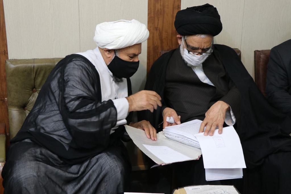 بازدید از پیش اعلام نشده رییس دیوان عالی کشور از محاکم رشت بازدید از پیش اعلام نشده رییس دیوان عالی کشور از محاکم رشت