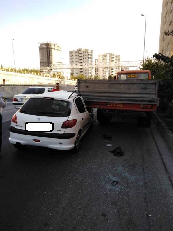 برخورد ۲۰۶ و خاور متوقف+عکس برخورد ۲۰۶ و خاور متوقف+عکس