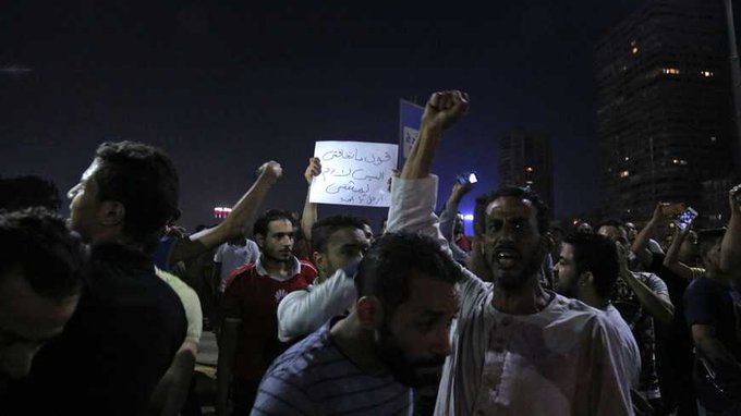اعتراضها در مصر؛ چند نفر کشته و ۱۵۰ نفر دستگیر شدند اعتراضها در مصر؛ چند نفر کشته و ۱۵۰ نفر دستگیر شدند