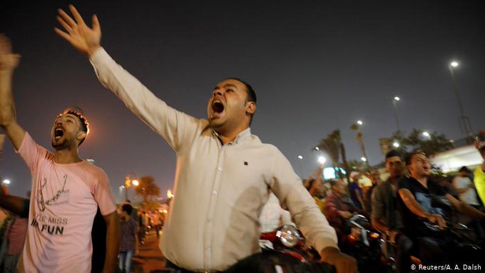 اعتراضها در مصر؛ چند نفر کشته و ۱۵۰ نفر دستگیر شدند اعتراضها در مصر؛ چند نفر کشته و ۱۵۰ نفر دستگیر شدند