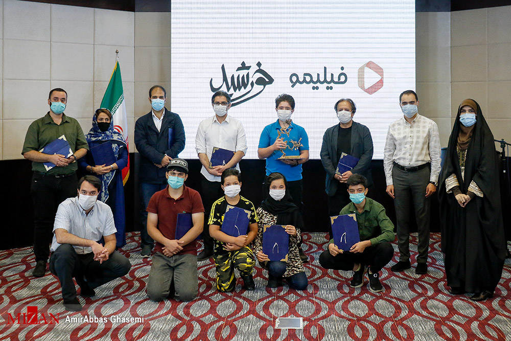 https://www.mizanonline.com/fileshttps://www.mizanonline.ir/news/1399/7/8/2780677_342.jpg