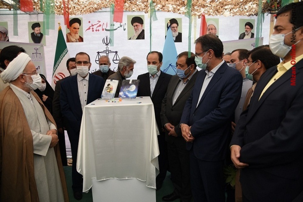 در حال تکمیل///////////////دستاوردهای قوه قضاییه در نمایشگاه دفاع مقدس / استقبال گسترده بازدیدکنندگان از نمایشگاه دستاوردهای دفاع مقدس قوه قضاییه/ مبارزه با جواسیس و دست نشانده‌های رژیم منحوس پهلوی در دوران جنگ تحمیلی/ ماجرای نجات اسناد ثبتی آبادان از تخریب در جنگ