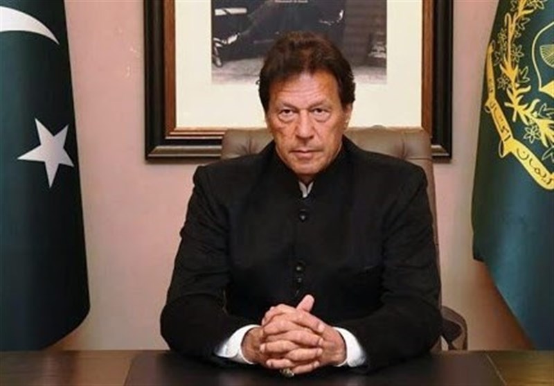 عمران خان: اعتراضات احزاب اپوزیسیون تنها برای سرپوش گذاشتن بر فساد مالی است