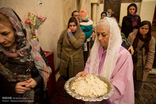 سال نو میلادی در کلیسا سرکیس مقدس + تصاویر