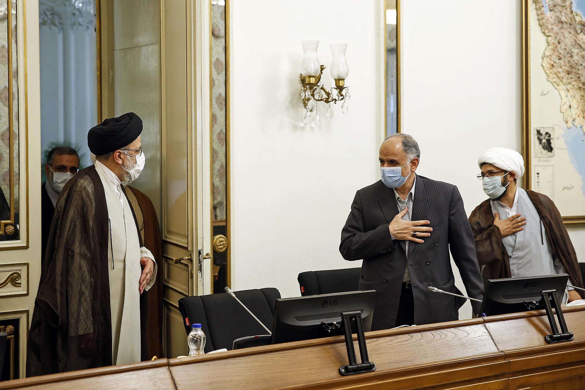 رییس دستگاه قضا: تبدیل استجازه رهبر انقلاب به یک روال ثابت قانونی نیازمند همکاری مجلس است رییس دستگاه قضا: تبدیل استجازه رهبر انقلاب به یک روال ثابت قانونی نیازمند همکاری مجلس است