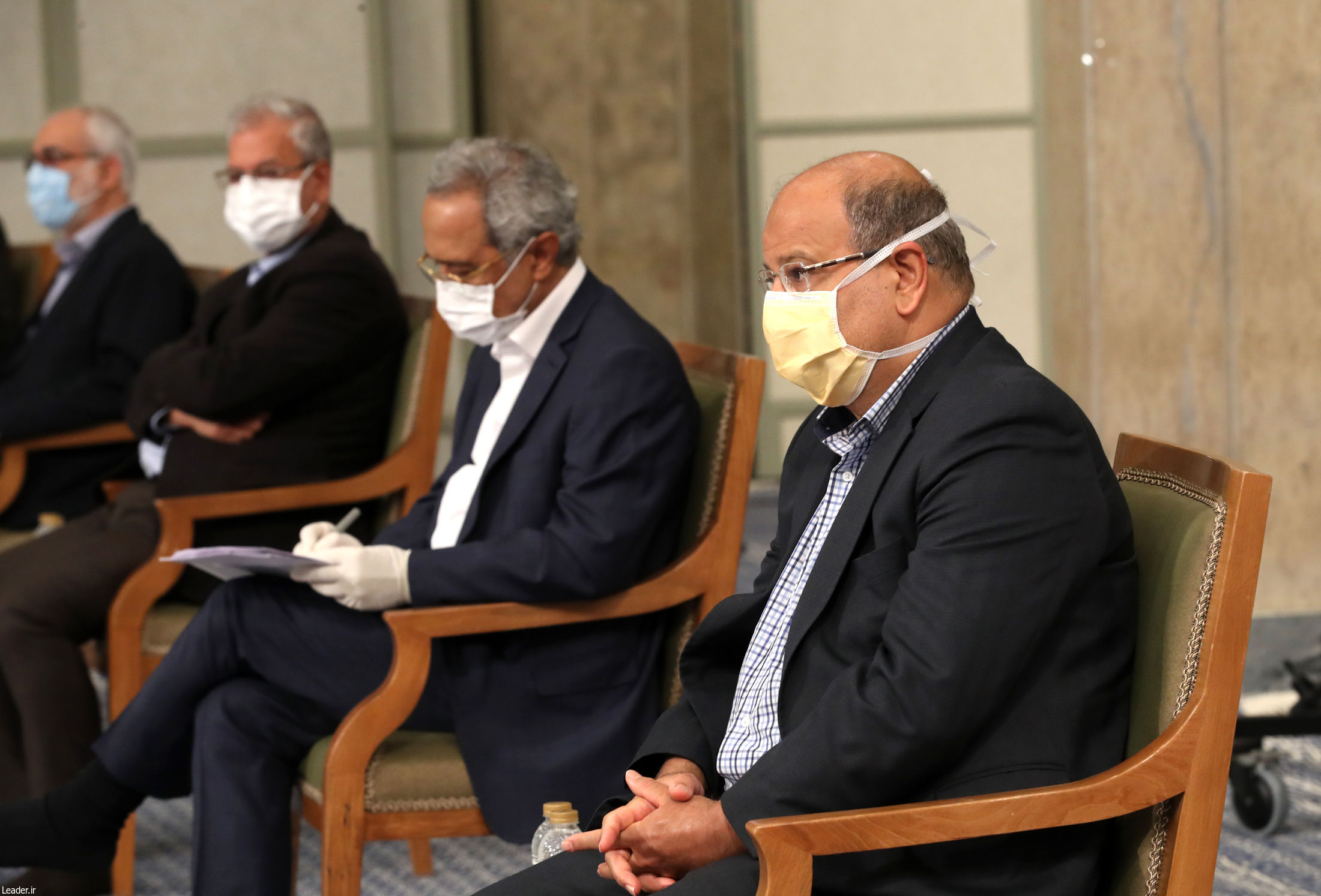 کدام یک از مقامات کشوری و لشکری در جلسه امروز ستاد ملی مقابله با کرونا با حضور رهبر انقلاب حضور داشتند؟+ تصاویر کدام یک از مقامات کشوری و لشکری در جلسه امروز ستاد ملی مقابله با کرونا با حضور رهبر انقلاب حضور داشتند؟+ تصاویر