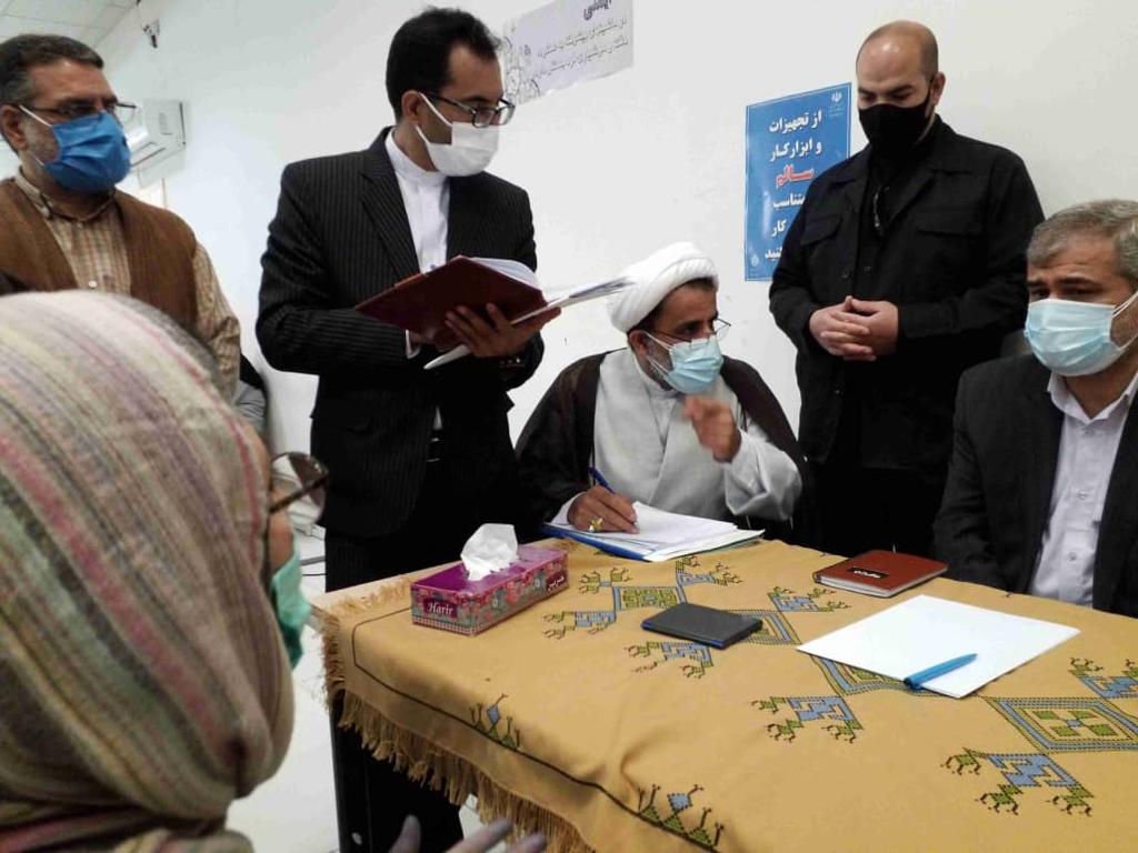 بازدید دادستان عمومی و انقلاب تهران از ندامتگاه شهر ری بازدید دادستان عمومی و انقلاب تهران از ندامتگاه شهر ری