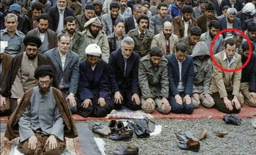 «شهید ادواردو آنیلی»؛ در صفوف نماز جمعه «شهید ادواردو آنیلی»؛ هر آنچه از حقیقت جستجو کرد در اسلام یافت| با مقایسه مسیحیت و یهودیت اسلام را پذیرفت