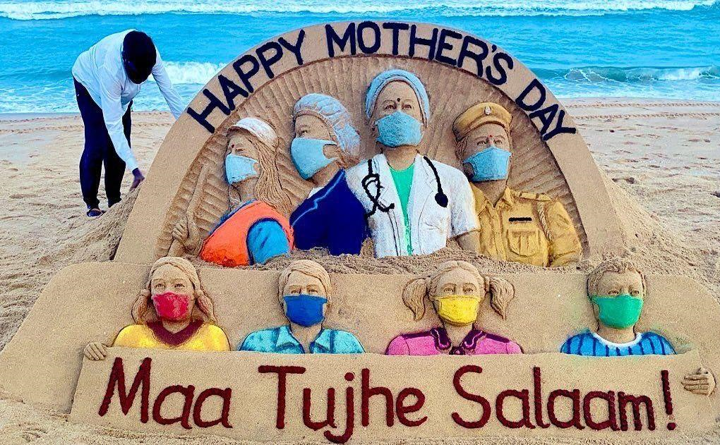 ساخت مجسمه «بایدن ساخت مجسمه «بایدن