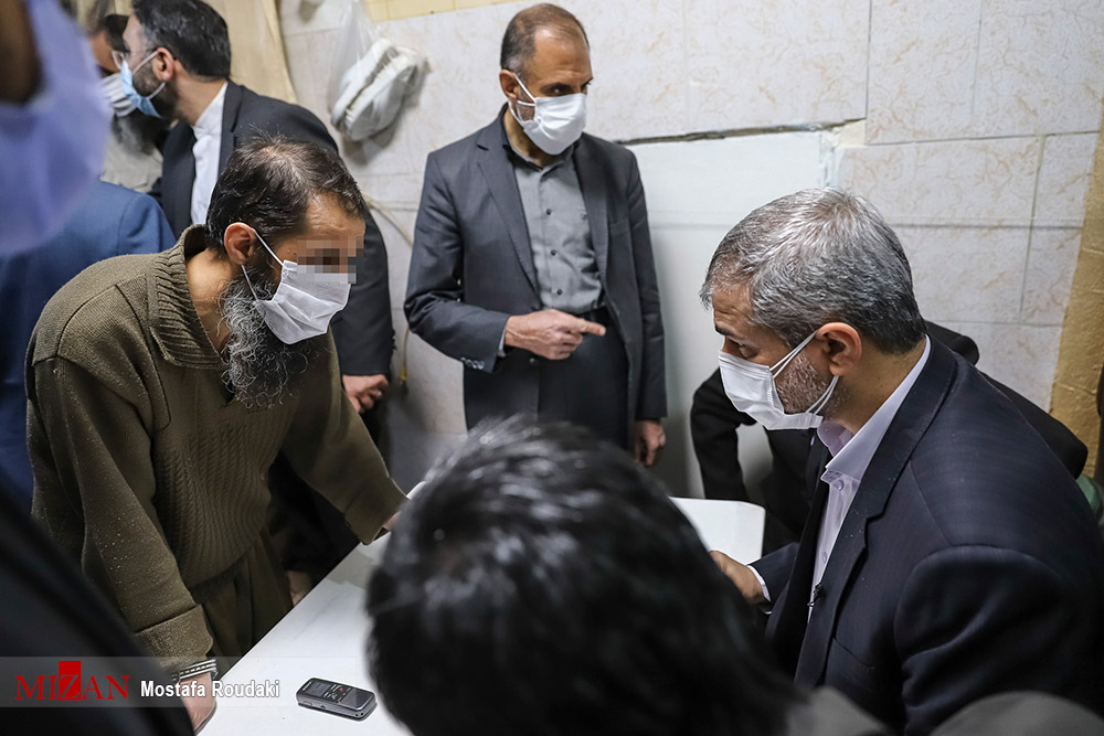 بازدید دادستان تهران از زندان رجایی شهر