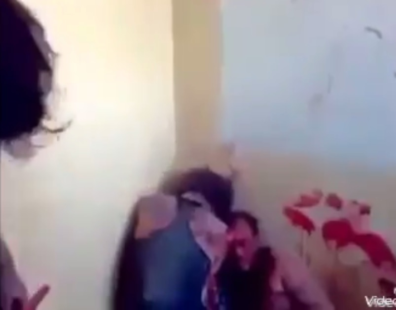 باز هم تیر دشمنان به سنگ خورد/ برخورد شدید با تعدادی از افاغنه در ایران شایعه بود باز هم تیر دشمنان به سنگ خورد/ برخورد شدید با تعدادی از افاغنه در ایران شایعه بود